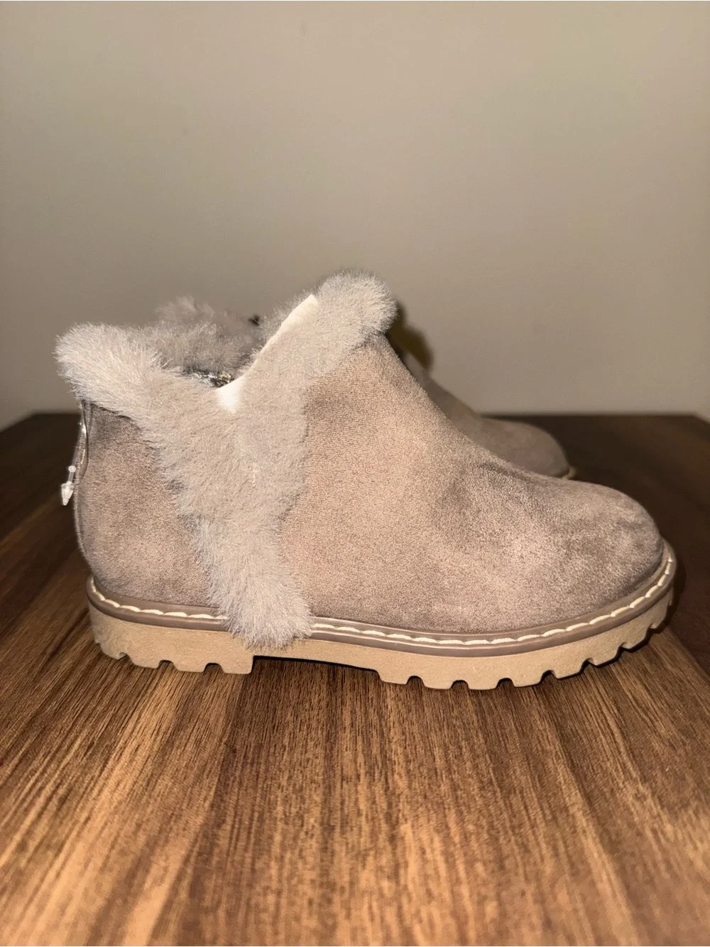 🆕NWOT Wonder Nation girls size 10 faux fur Boots